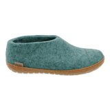 North Sea shoe with natural rubber sole.
