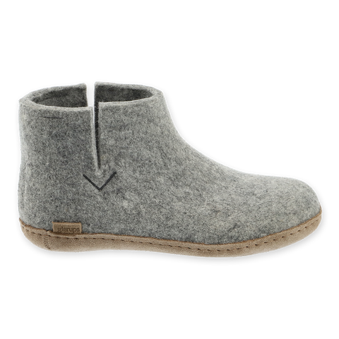 Grey wool boot with leather sole.