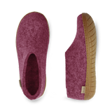 Shoe with rubber sole - Cranberry