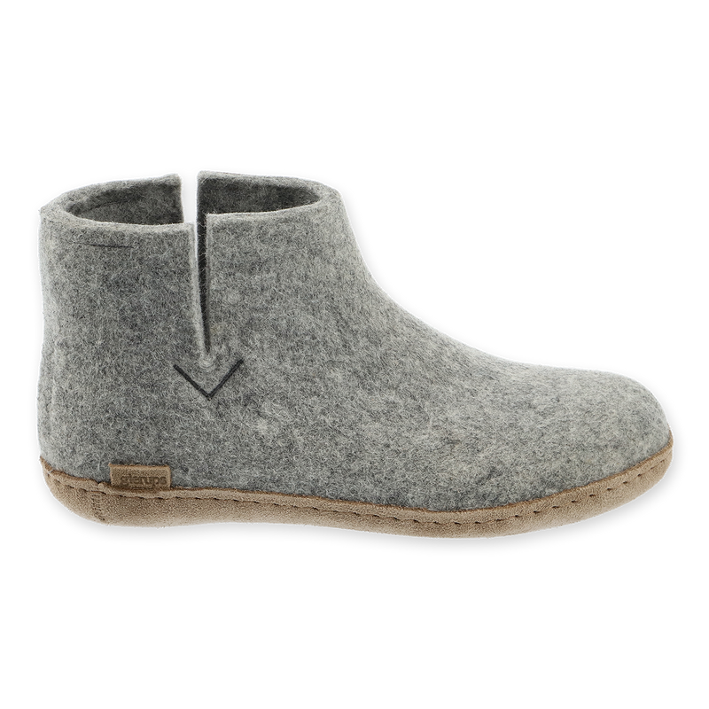 Grey wool boot with leather sole.