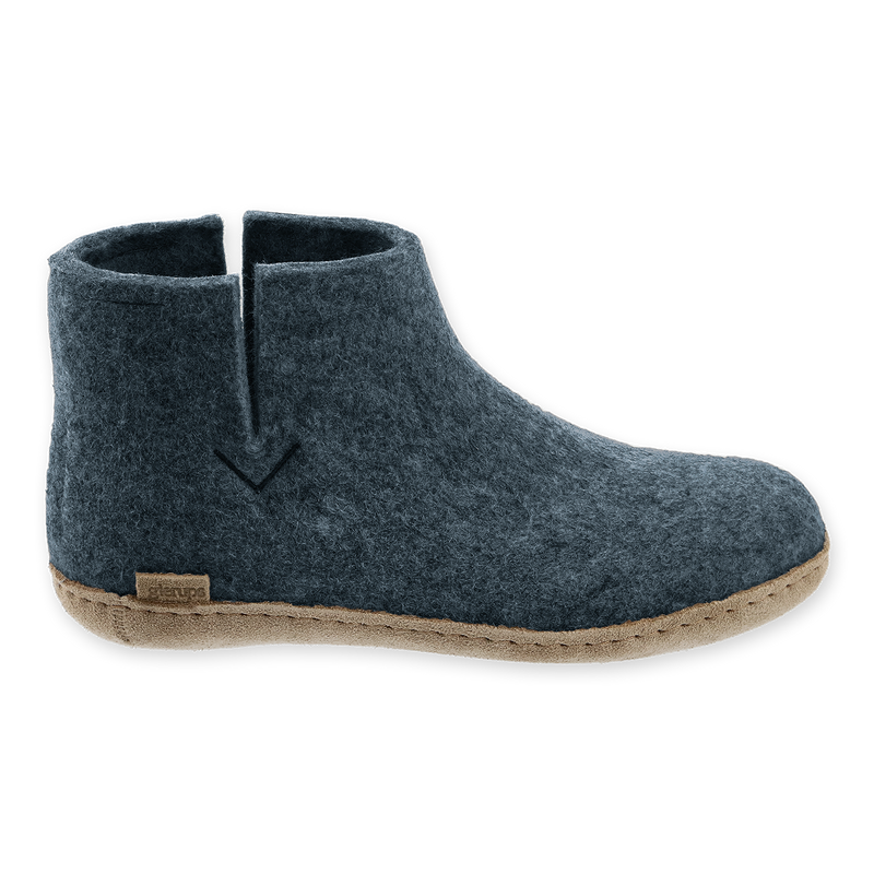 Denim wool boot with leather sole.