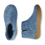 Top and side view of a Petrol wool boot with a natural rubber sole.