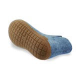Bottom view of a Petrol wool boot with a natural rubber sole.